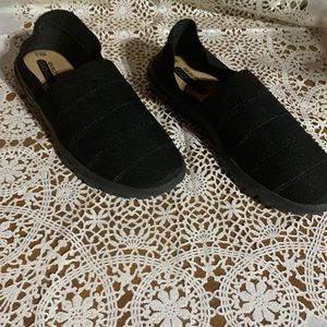 Skechers Go Walk Women’s 8.5